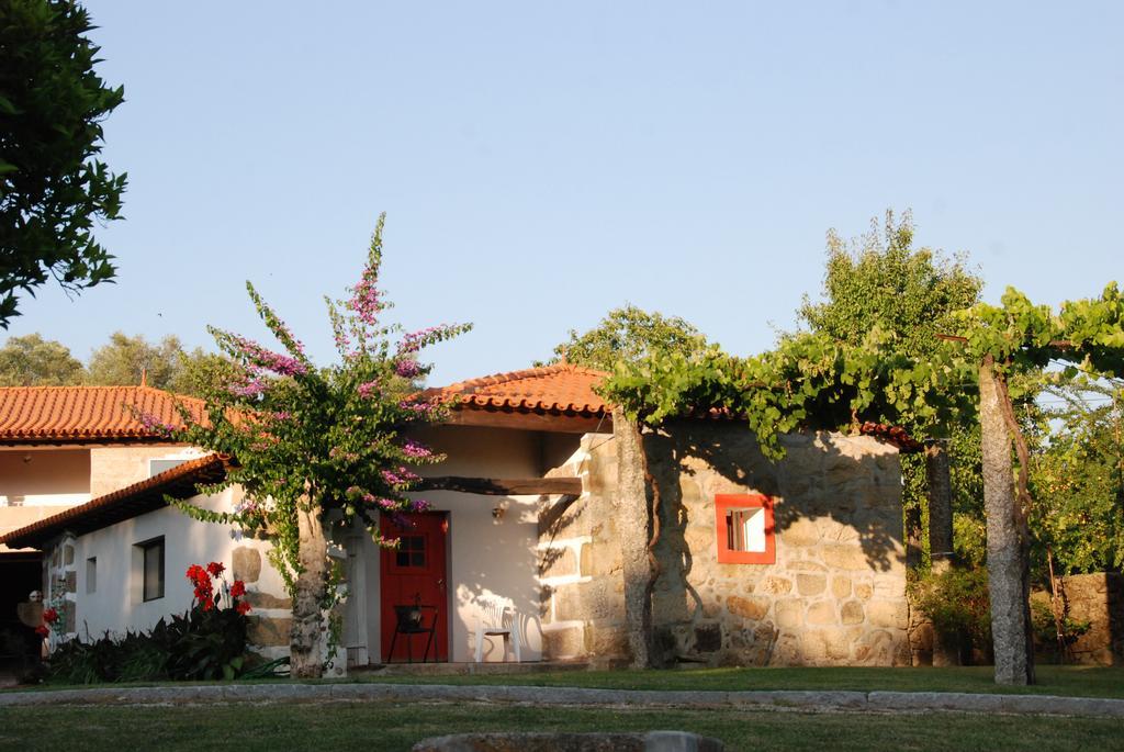 1720 Quinta Da Cancela - Winery & Farmhouse Гимарайнш Экстерьер фото